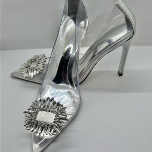 Good American Metallic Silver Heels with Crystal Accent